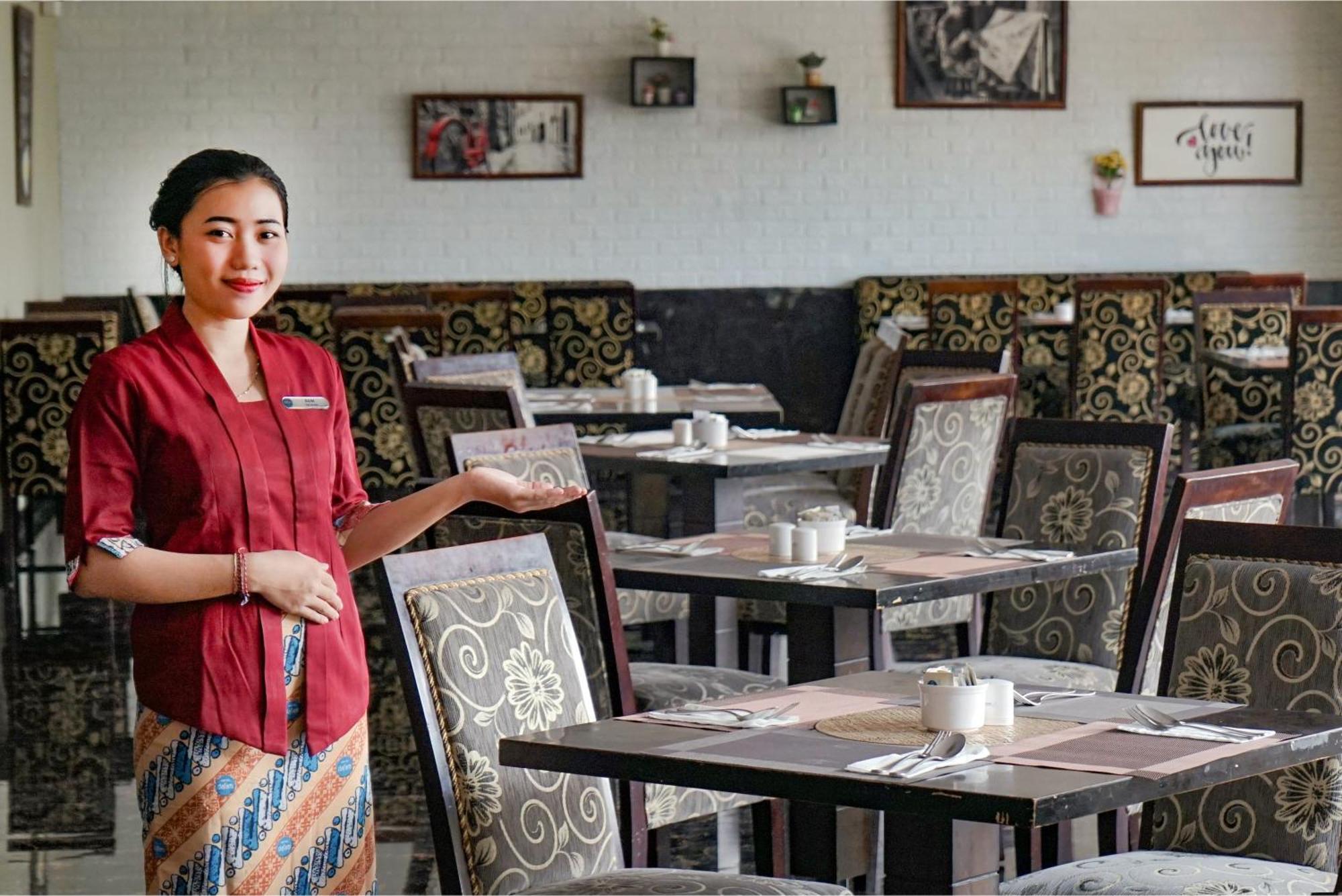 Hotel Dafam Pekalongan Buitenkant foto